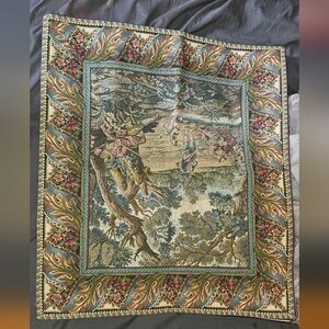 Elegant Tapestry Wall Hanging with Intricate Design